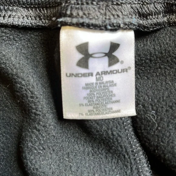 Women’s Under Armour sweatpants. Thick material Size medium - Picture 3 of 6